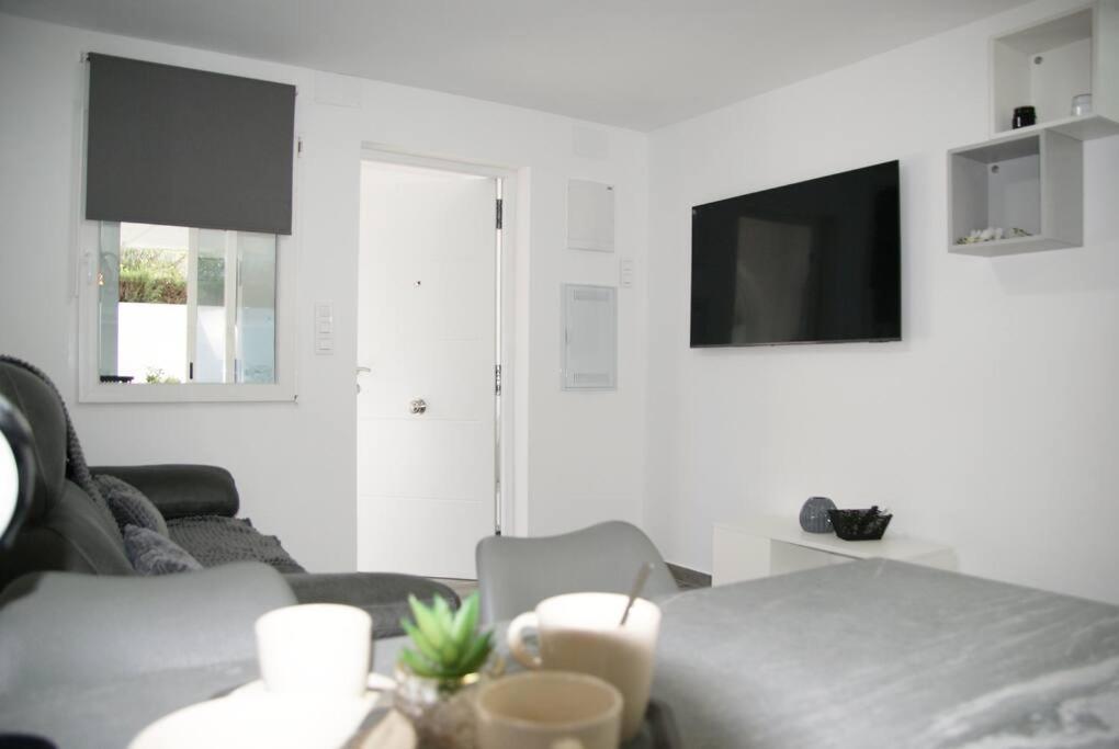 Bungalow En Los Balcones Planta Baja Manzana 5 Numero 18 Alicante Kültér fotó